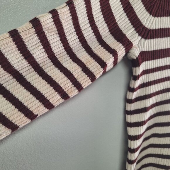 Studio Works Striped Sweater Soft Burgundy Red Womens Large Turtleneck - Picture 3 of 7